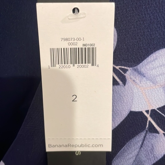 NWT Banana Republic Navy Floral Flowy Dress - Picture 10 of 10